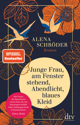 Alena Schröder: Junge Frau, am Fenster stehend, Abendlicht, blaues Kleid