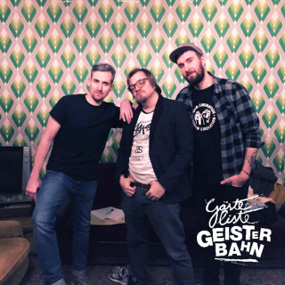 Nilz, Herm, Donnie: Gästeliste Geisterbahn, Folge 52: Zeitreise