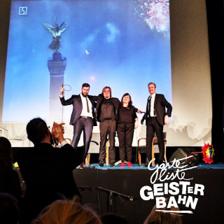 Nilz, Herm, Donnie: Gästeliste Geisterbahn, Folge 63: Der grosse Silvestervorbereitungskurs LIVE